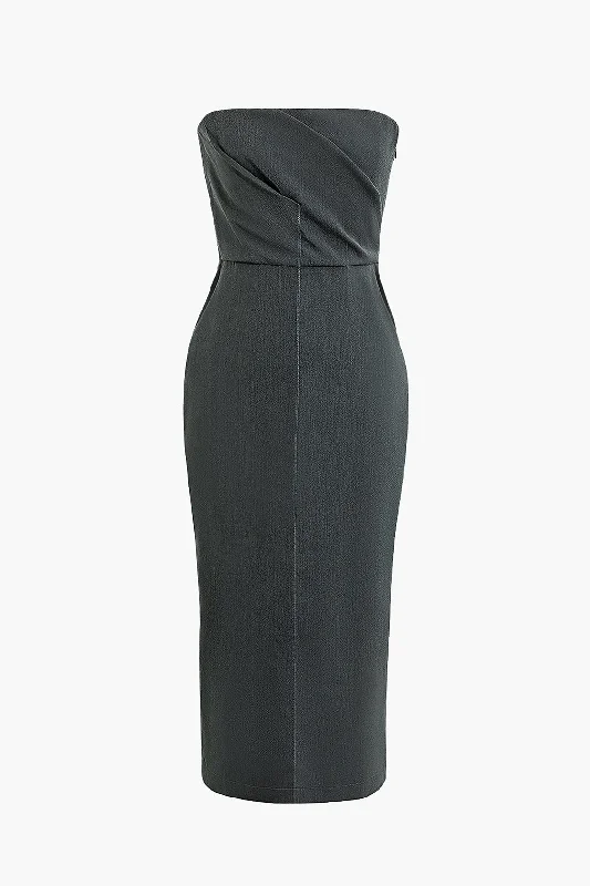 Midi Dresses for weekend getaways-Solid Slit Ruched Strapless Midi Dress