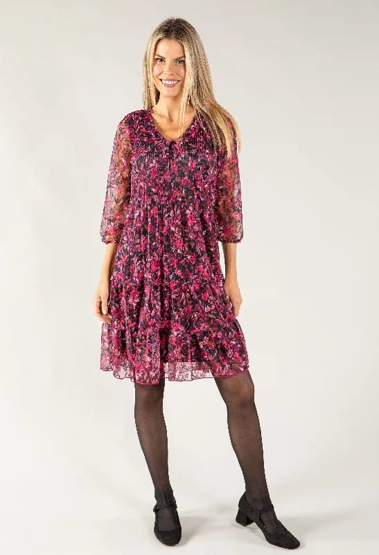 Mini Dresses with chic, timeless designs-Rose Printed Lace Pleated Dress