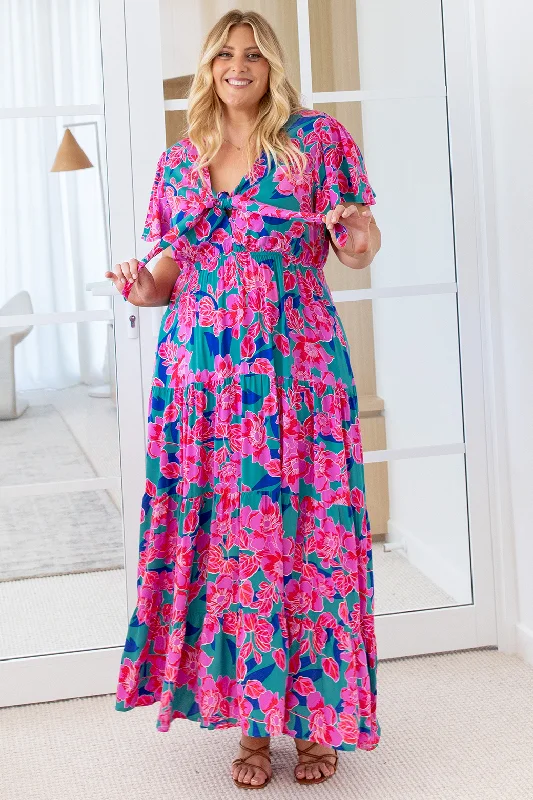 Mini Dresses for a fashionable flair-FINAL SALE | Yenn Maxi Dress Valeria Print Green