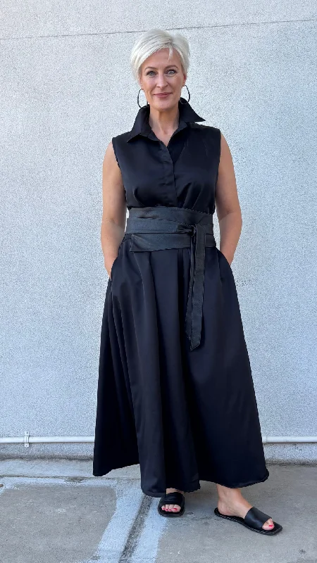 Maxi dresses for a romantic date night under the stars -Bec Maxi Dress - Black