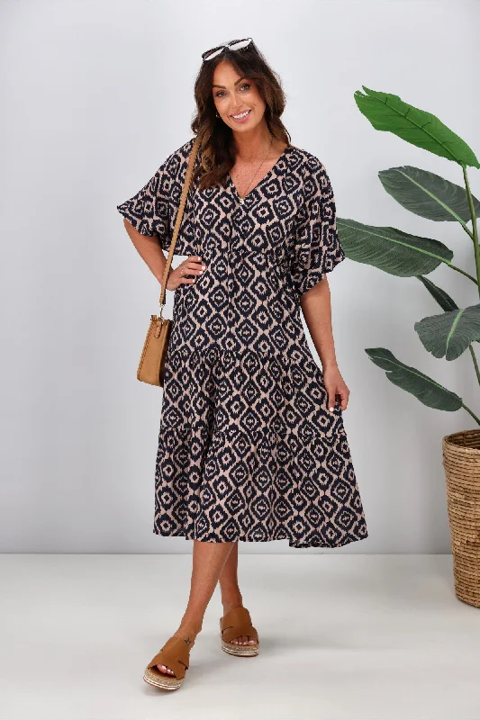 Maxi dresses for an elegant dinner gathering by the beach -Gloss by Shine On Anna Maxi Tier Dress Midnight Natural Diamond Print