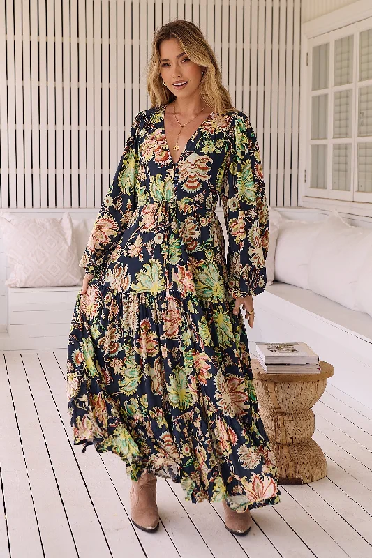 Maxi dresses for a chic, modern beachside celebration -Jaase Teresa Maxi Dress Brielle Print