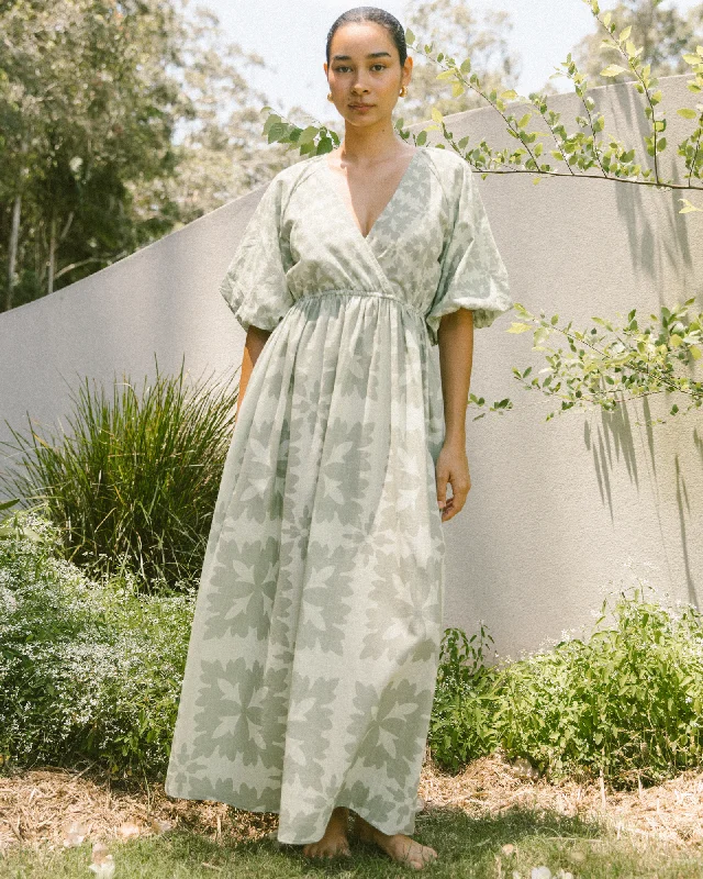 Maxi dresses for an elegant evening gathering in the countryside -Layla Maxi Dress | Verdant