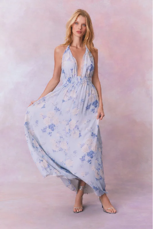 Maxi dresses with a simple silhouette for casual occasions -Love Fragrance Halter Maxi Dress-WHISPER BLUE