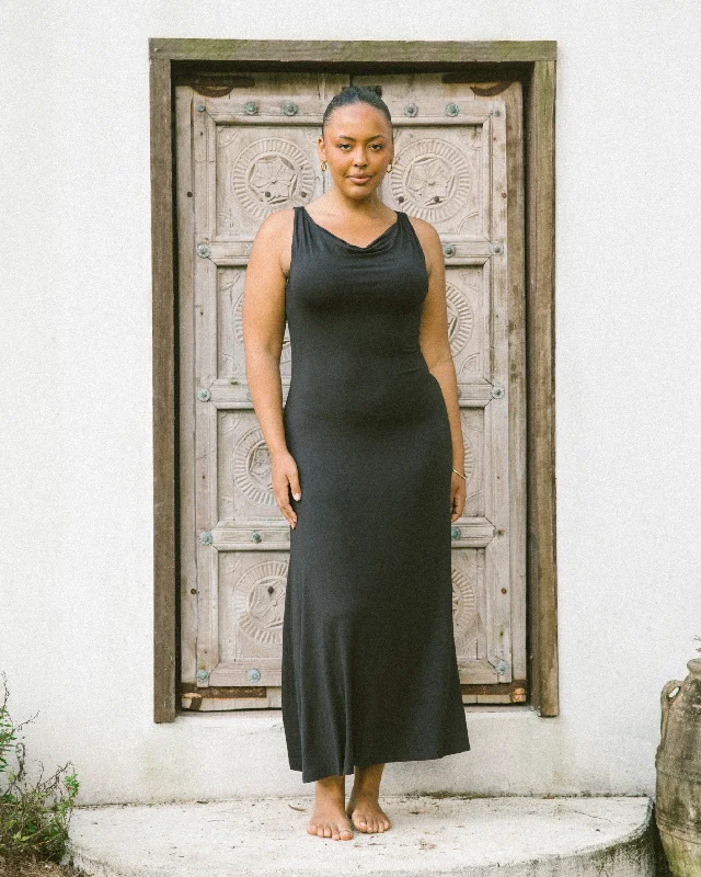 Maxi dresses for a sophisticated formal family dinner -Stevie Maxi Dress | Black