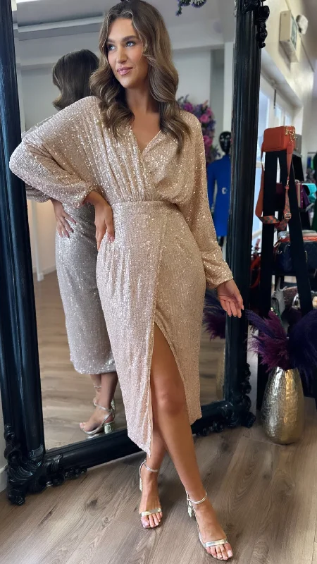 Midi Dresses for casual beach events-Katarina Gold Sequin Long Sleeve Sequin Midi Dress