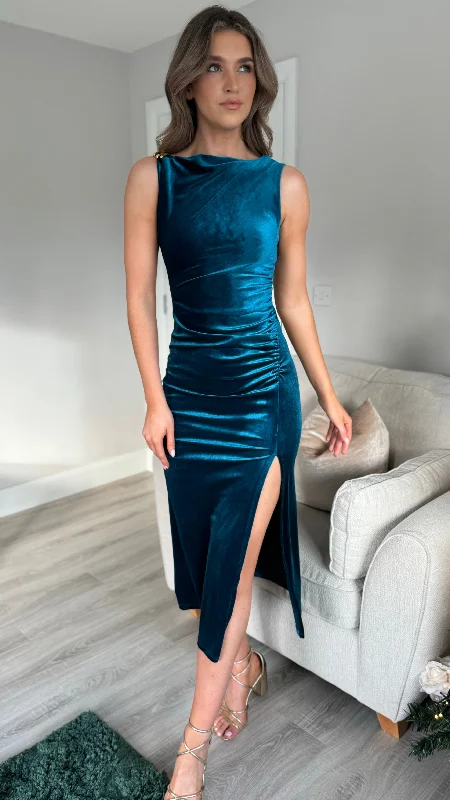 Midi Dresses for cozy date nights-Monroe Blue Velvet Finish Shoulder Detail Midi Dress